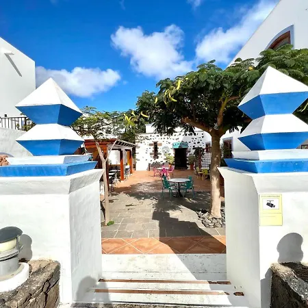 Doble Clasica Con Desayuno, Wifi Y Hermosa Piscina En Yaiza * Yaiza (Lanzarote)