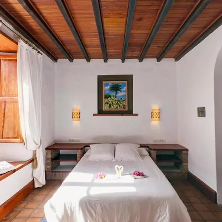 아파트 Doble Clasica Con Desayuno, Wifi Y Hermosa Piscina En Yaiza *