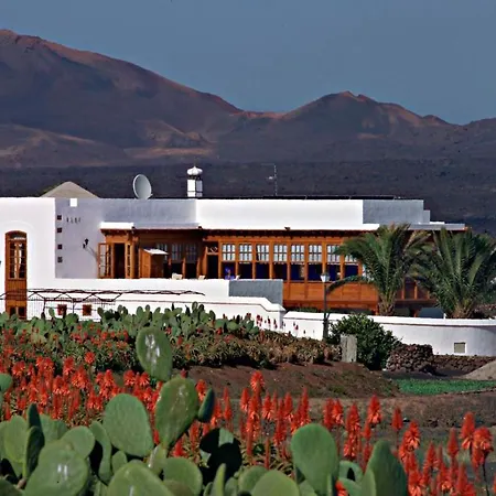 Doble Clasica Con Desayuno, Wifi Y Hermosa Piscina En Yaiza 아파트